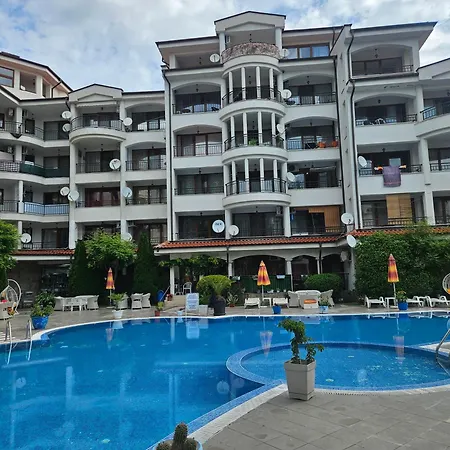 Chateaou Valon A 30 * Słoneczny Brzeg